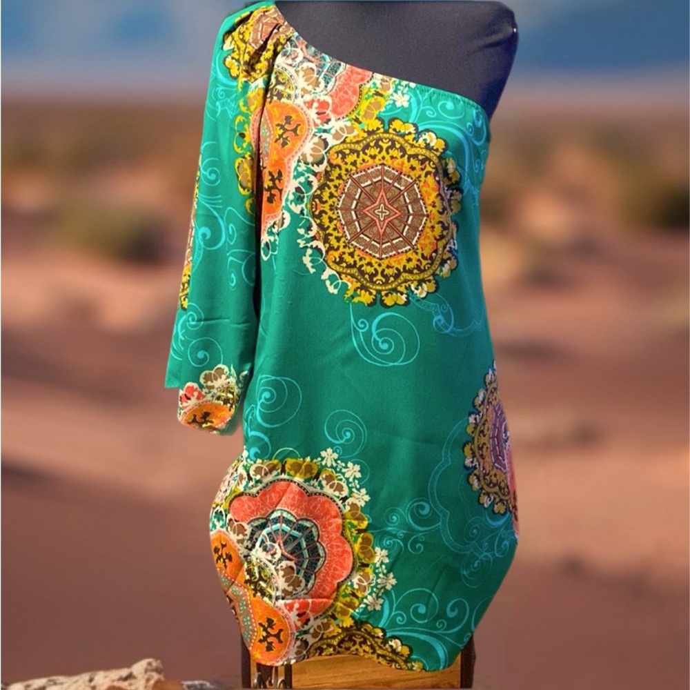 Green floral one shoulder dress sz small by Yahada